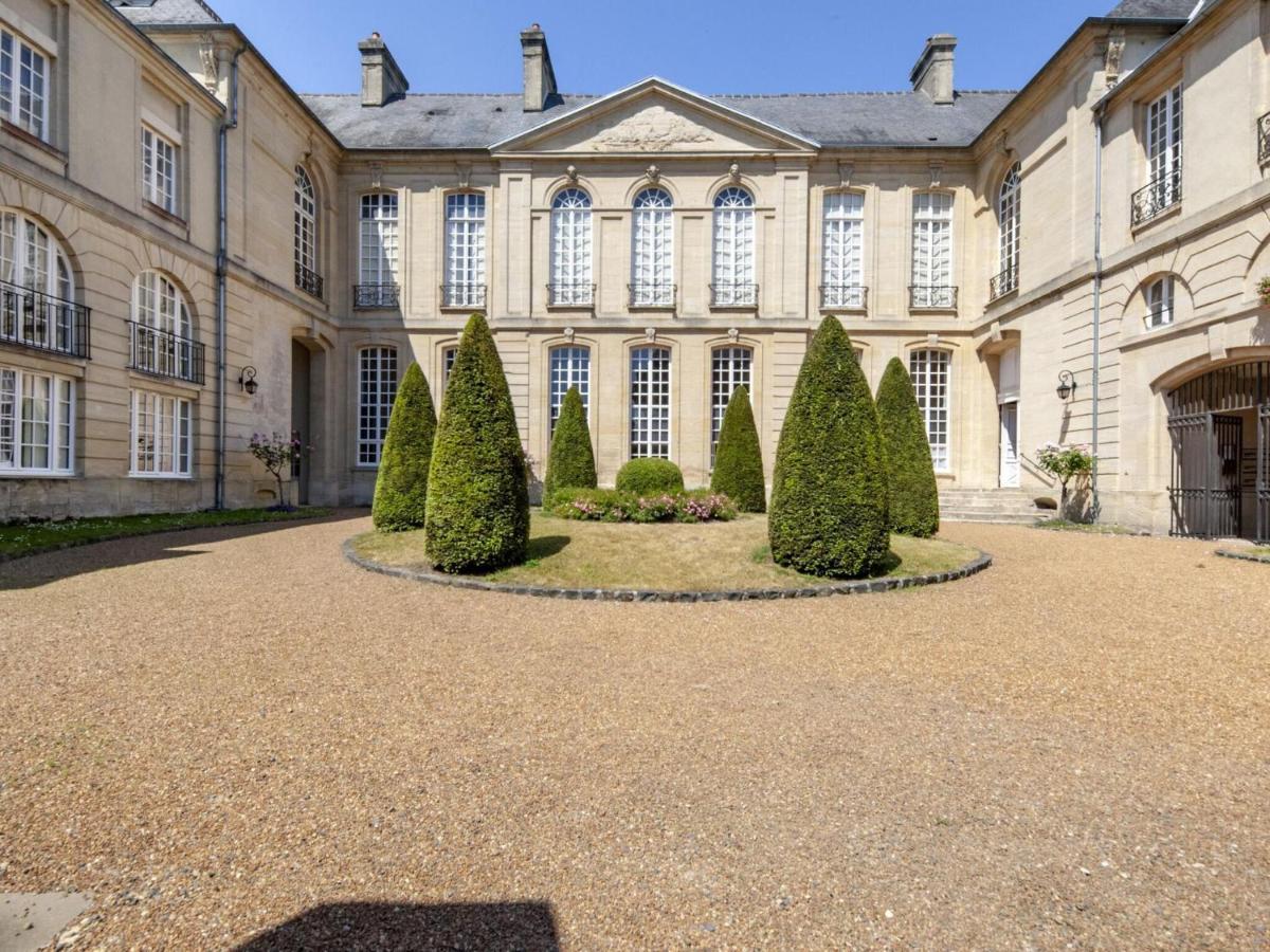 Heritage Apartment In Bayeux Near Museum Of Art Exterior foto