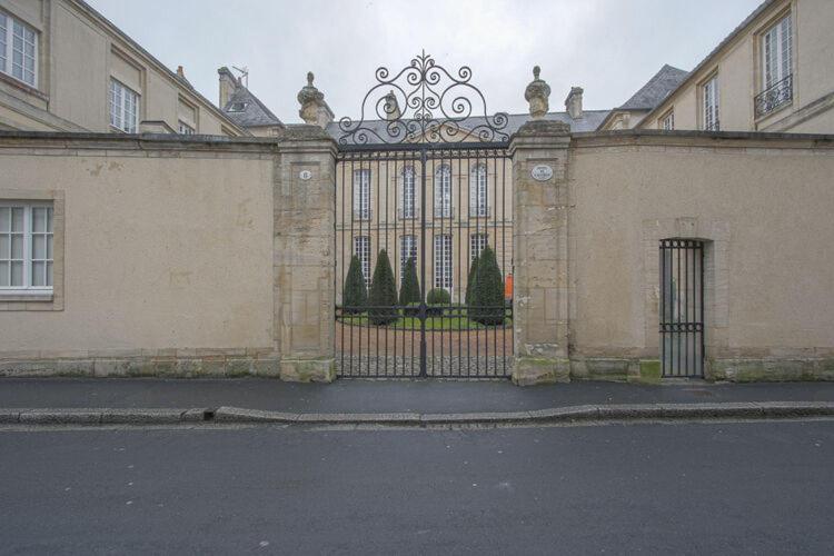 Heritage Apartment In Bayeux Near Museum Of Art Exterior foto